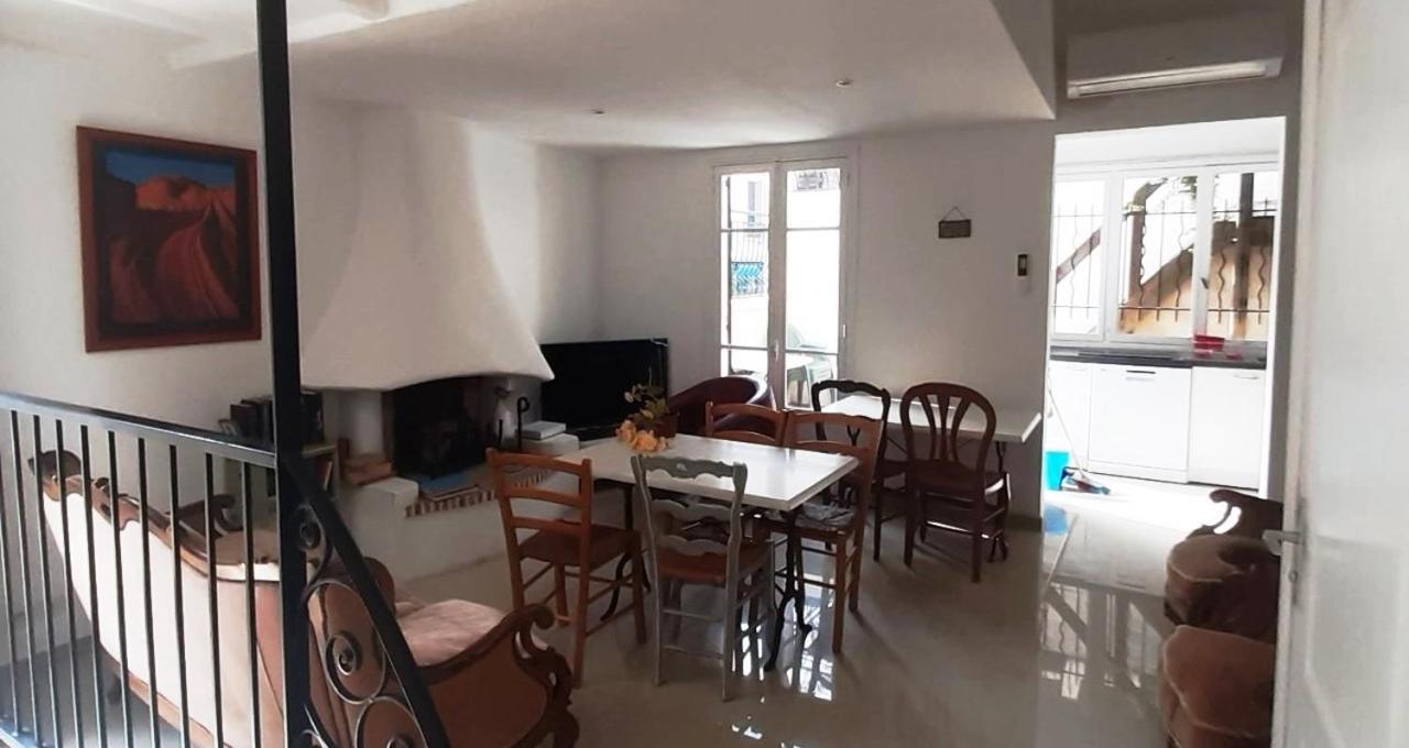 Crew Lighthouse Hostel Antibes